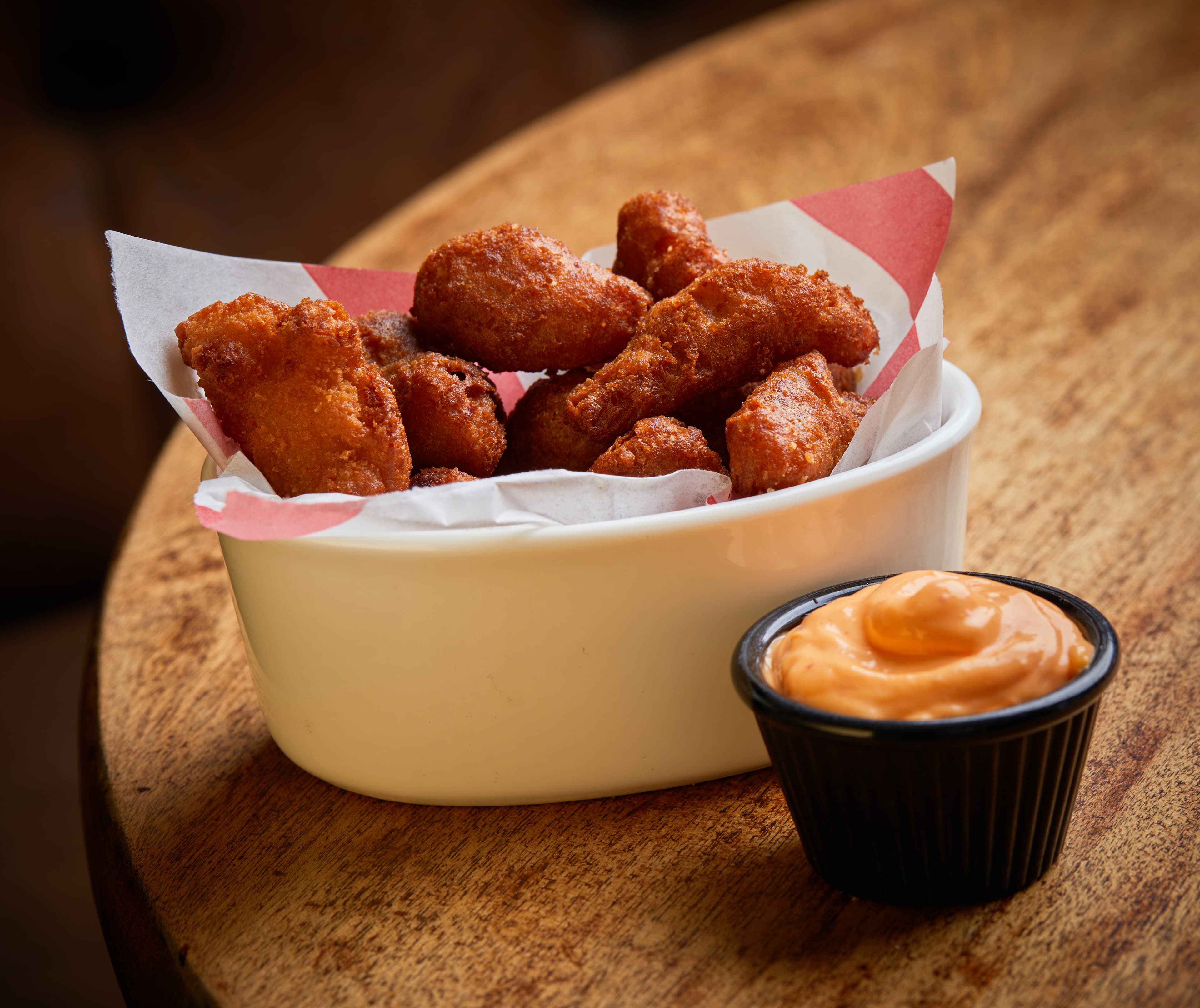 Buffalo Cauliflower Bites with sriracha mayo